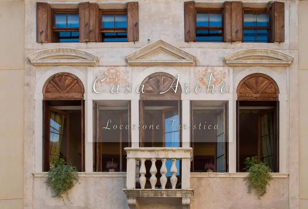 Casa Archè