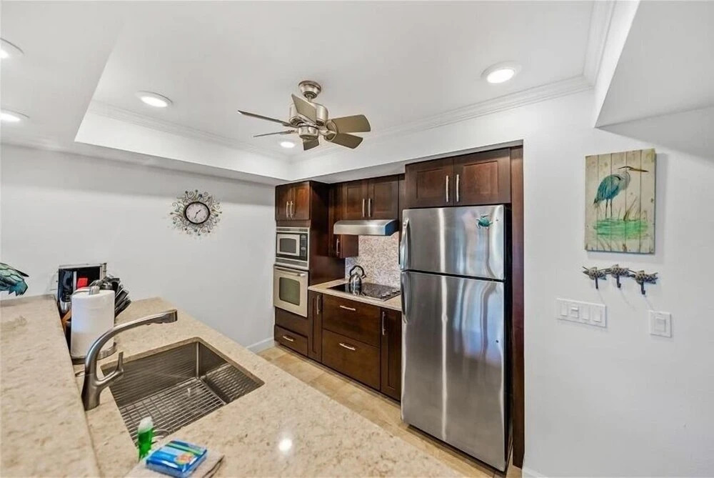 Sea Oats 121 2 Bedroom Home by RedAwning