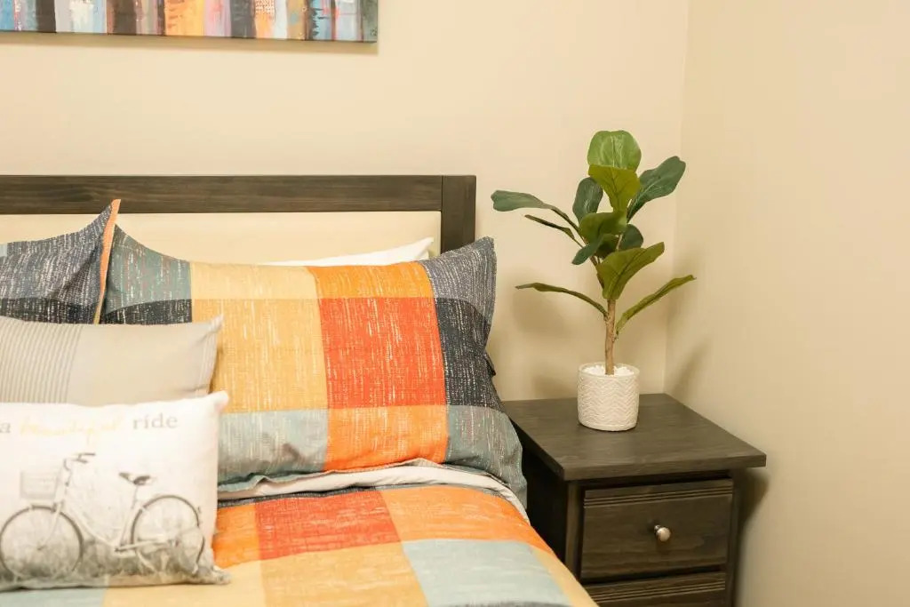 Spring Creek White Spruce Lodge Luxury 1 Bedroom plus Den by Mountain Haven Vacations