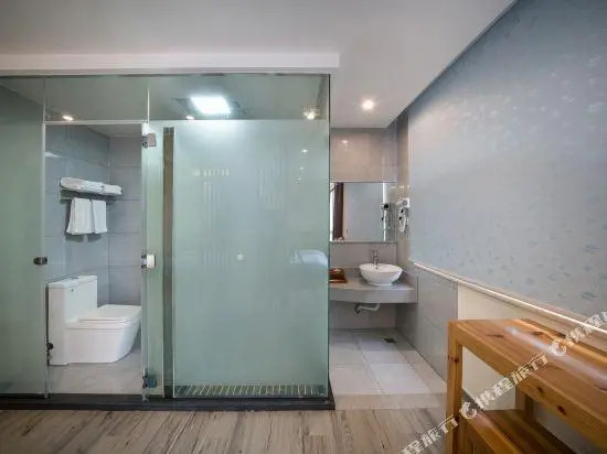 Zhihao Homestay