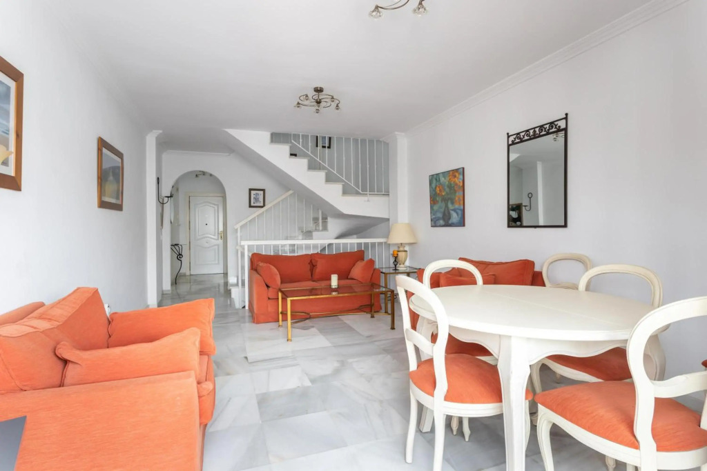 Modern Family Town House