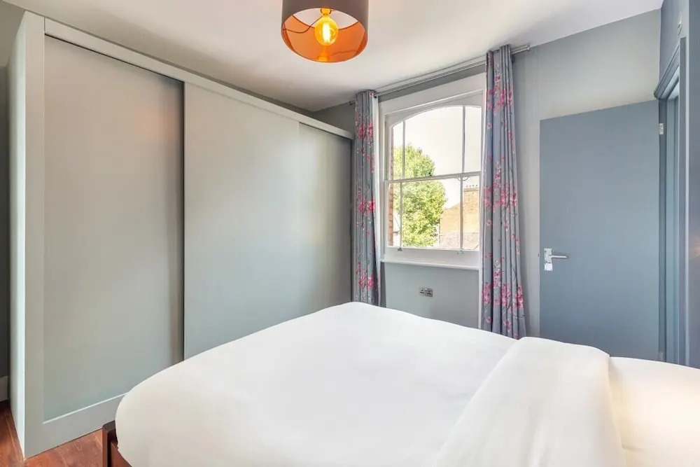 Chic Victorian House near London Bridge