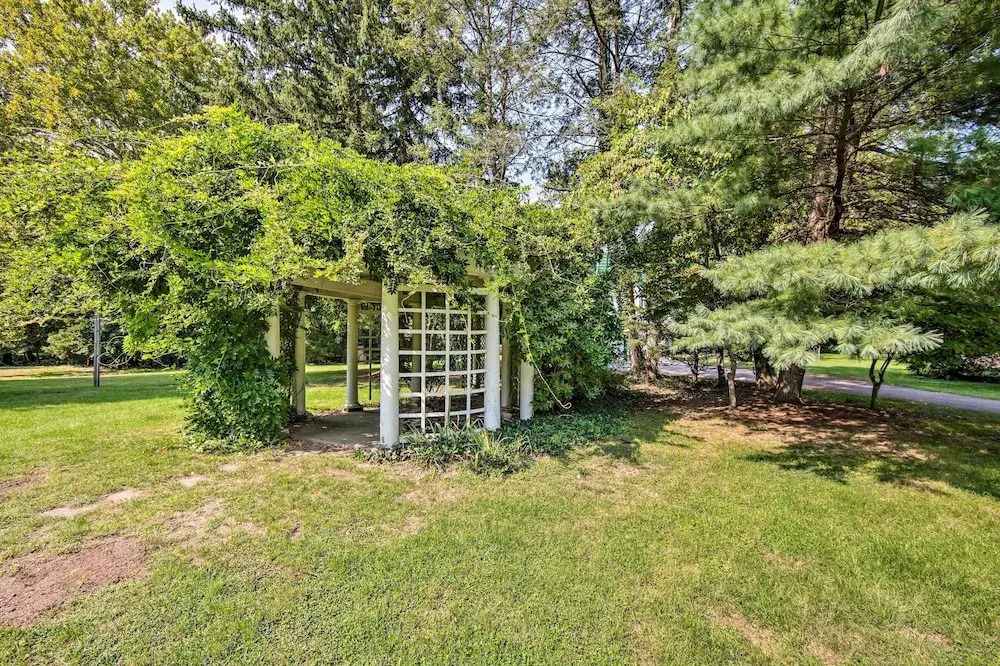 3-acre Property: Charming Dutch Country Colonial