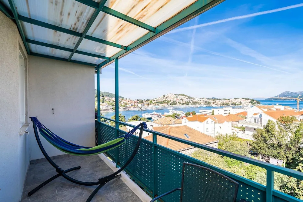 Apartment Radovan