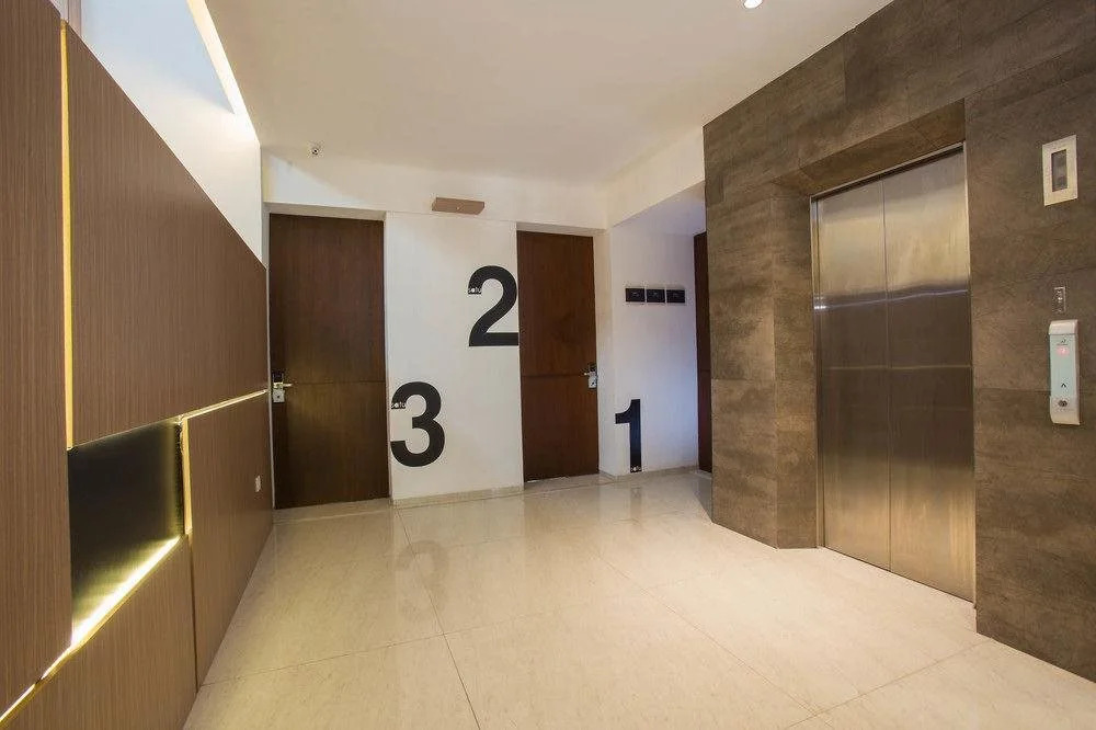 RedDoorz Near WTC Sudirman