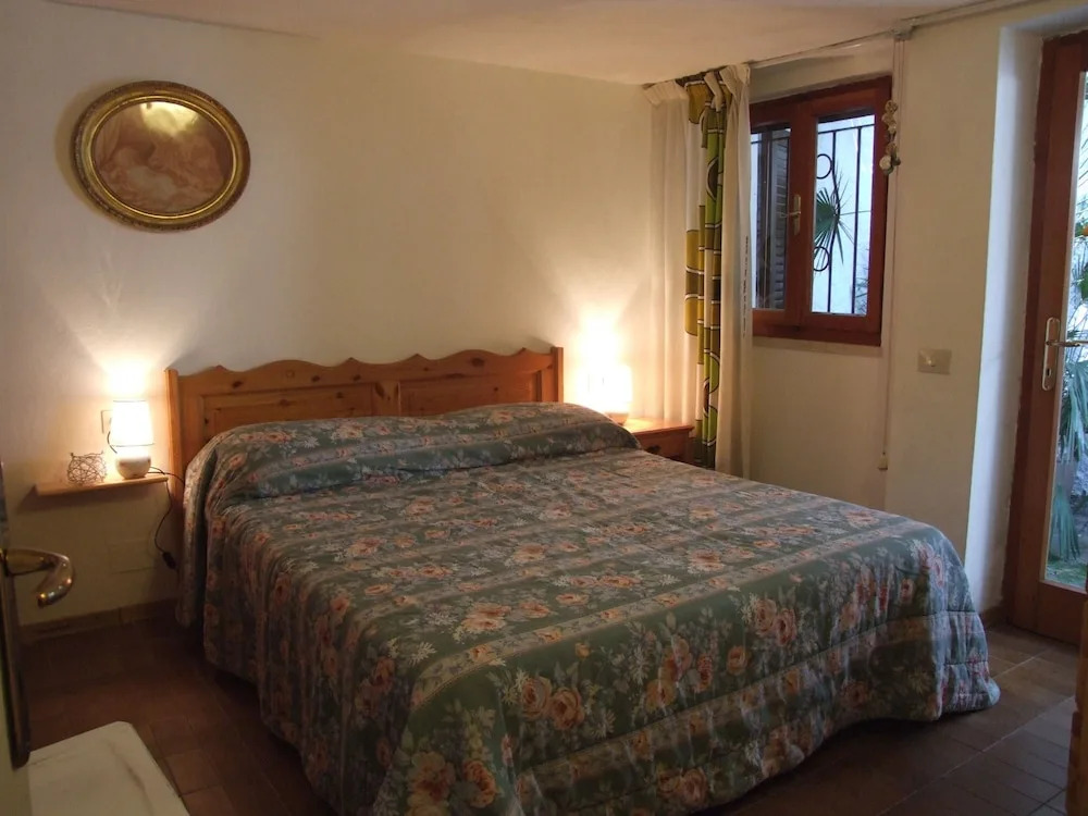 Tuscany Holidays In The Pinewood