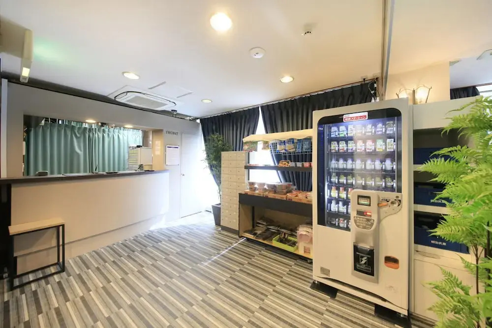 Capsule and Sauna Century