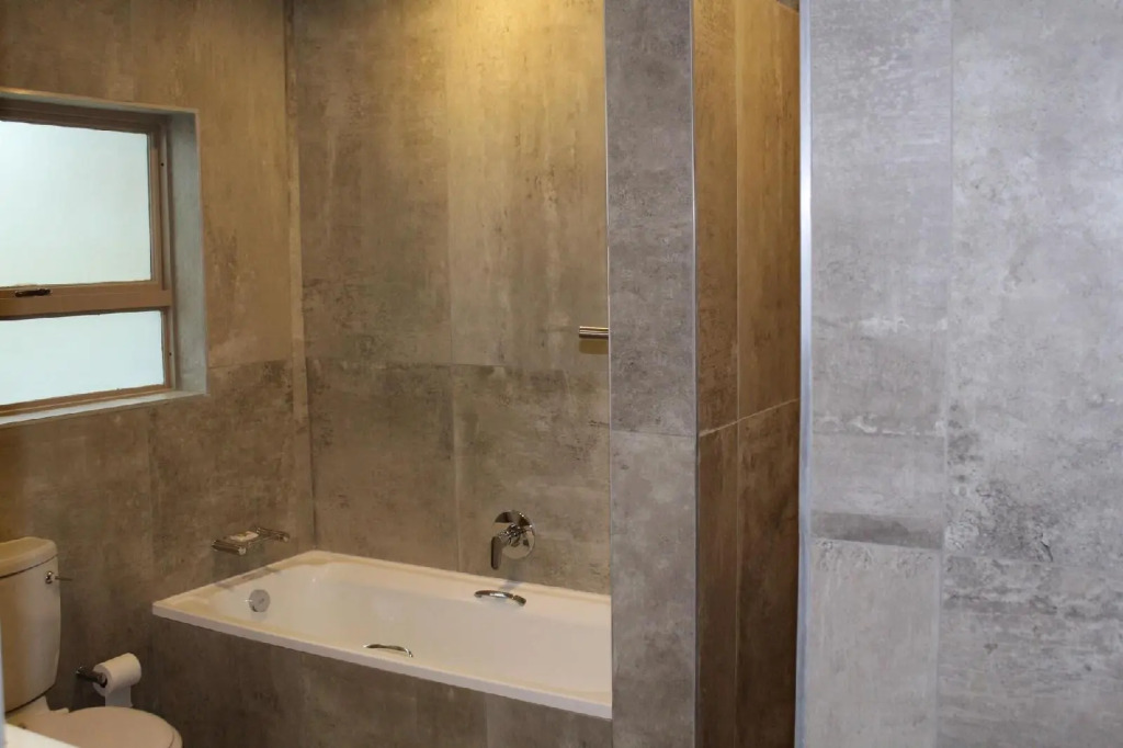 Mount Shekinah Country Hotel