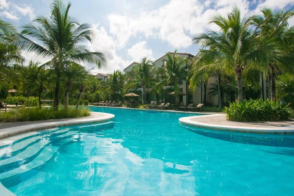 Modern - High-end Luxury Condo at Pacifico L811