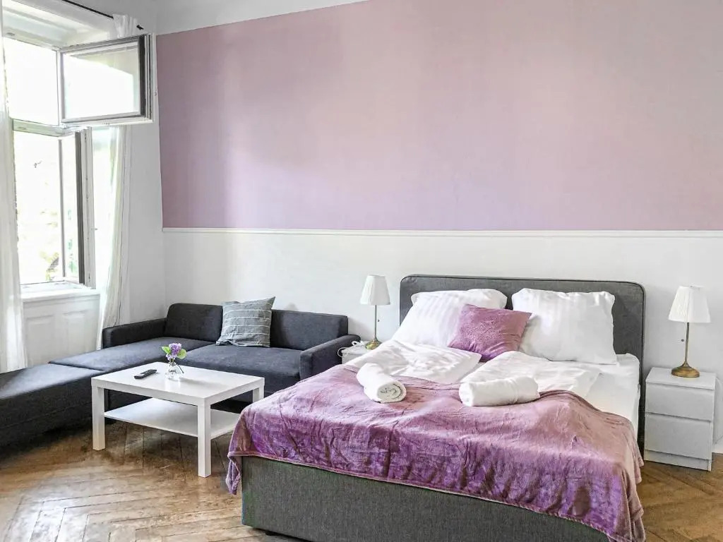 Welcoming 2BR Apt. near AKH- Perfect for Longstays