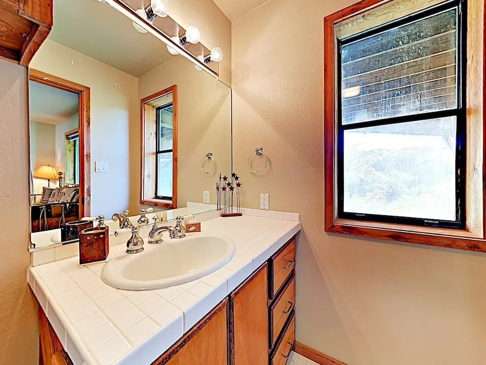 509 Spicewood - 4 Br Home