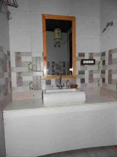 Pangot Himalayan View Hotel