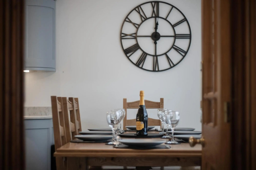 Pendeilo Villa - 5 Bedroom Holiday Home - Amroth