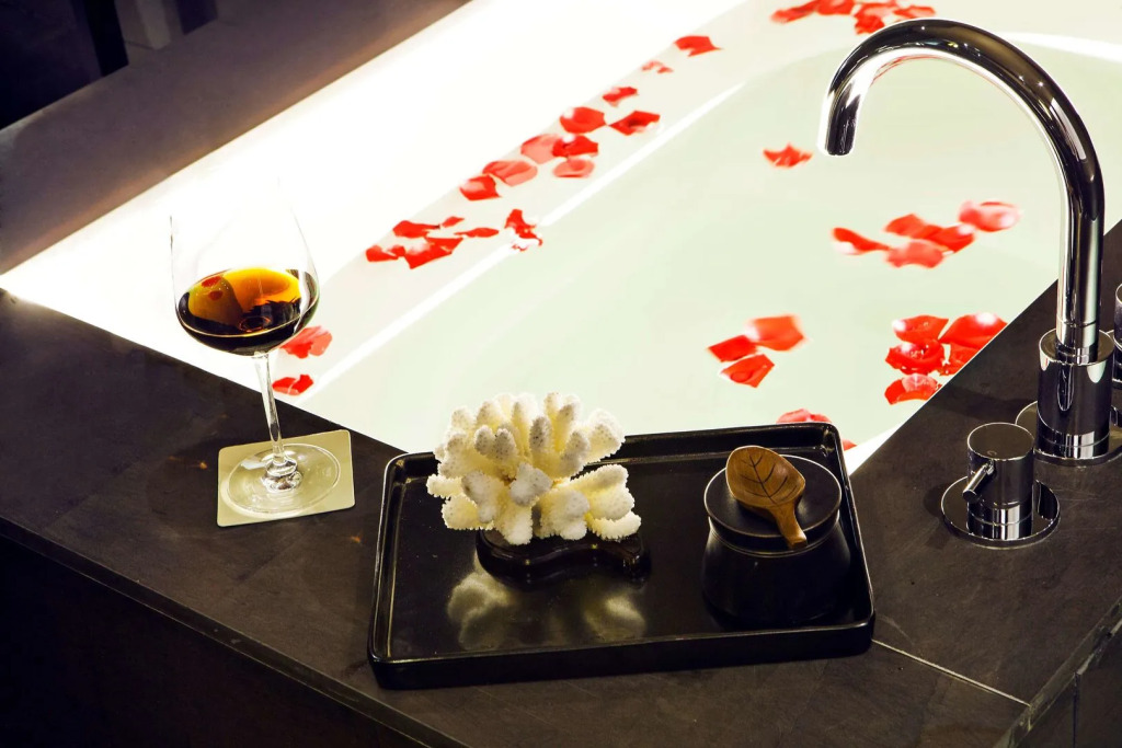 The East Hotel Hangzhou