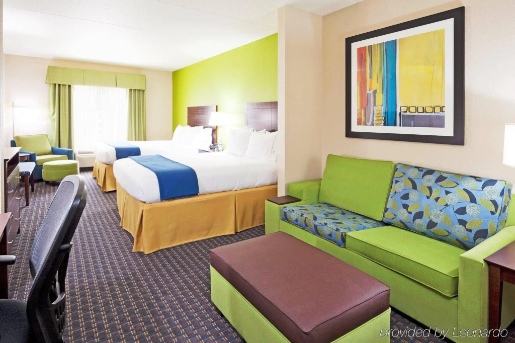Holiday Inn Express & Suites Knoxville-Farragut by IHG