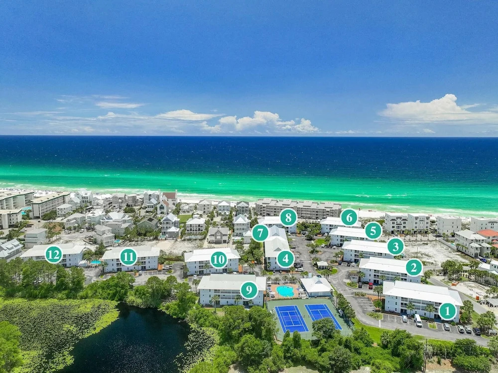 Beachside Villas 122- Sun for the Roses