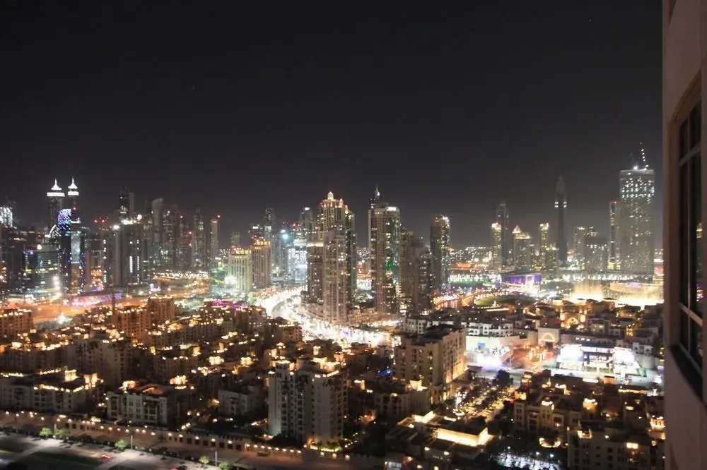 Faraway Homes - Burj Views Luxury
