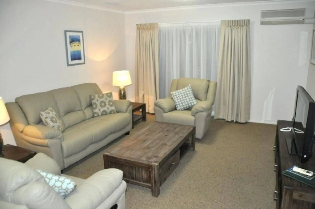 Heritage Cairns Hotel