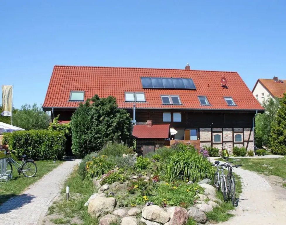 Farmstay Neuendorfkrug, La1/4tow - Formerly TUI