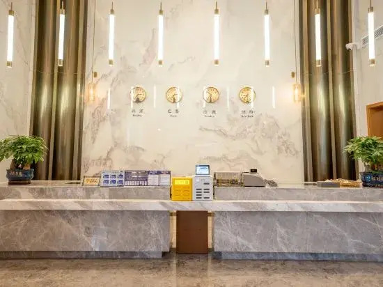 Platinum Hotel