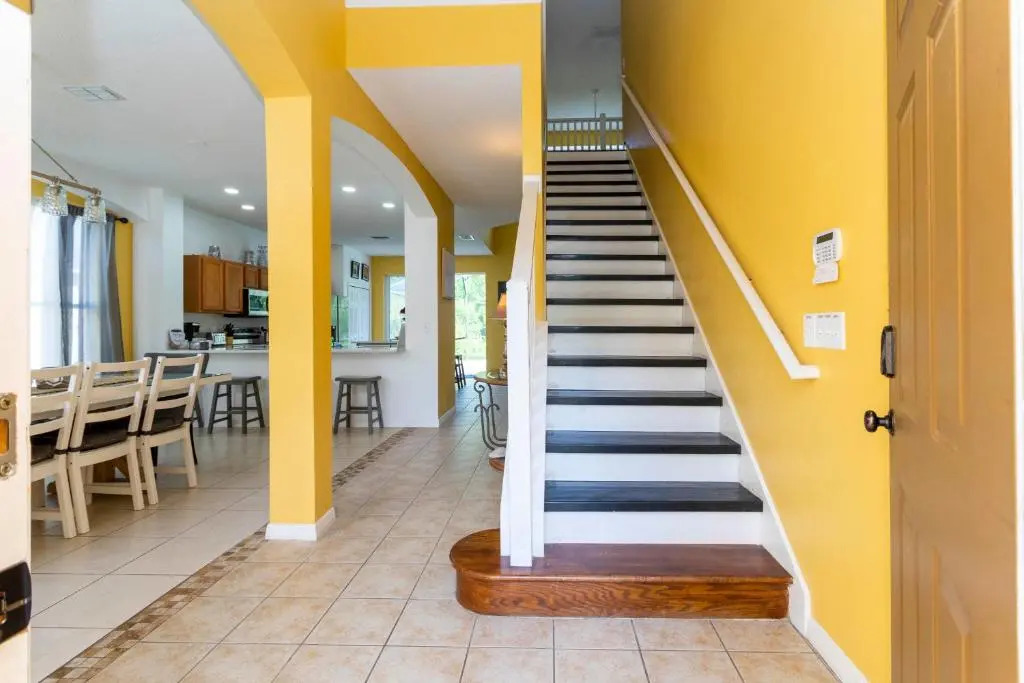 7 Bedroom Mansion Near Disney