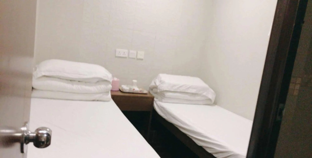 Ah Shan Hostel
