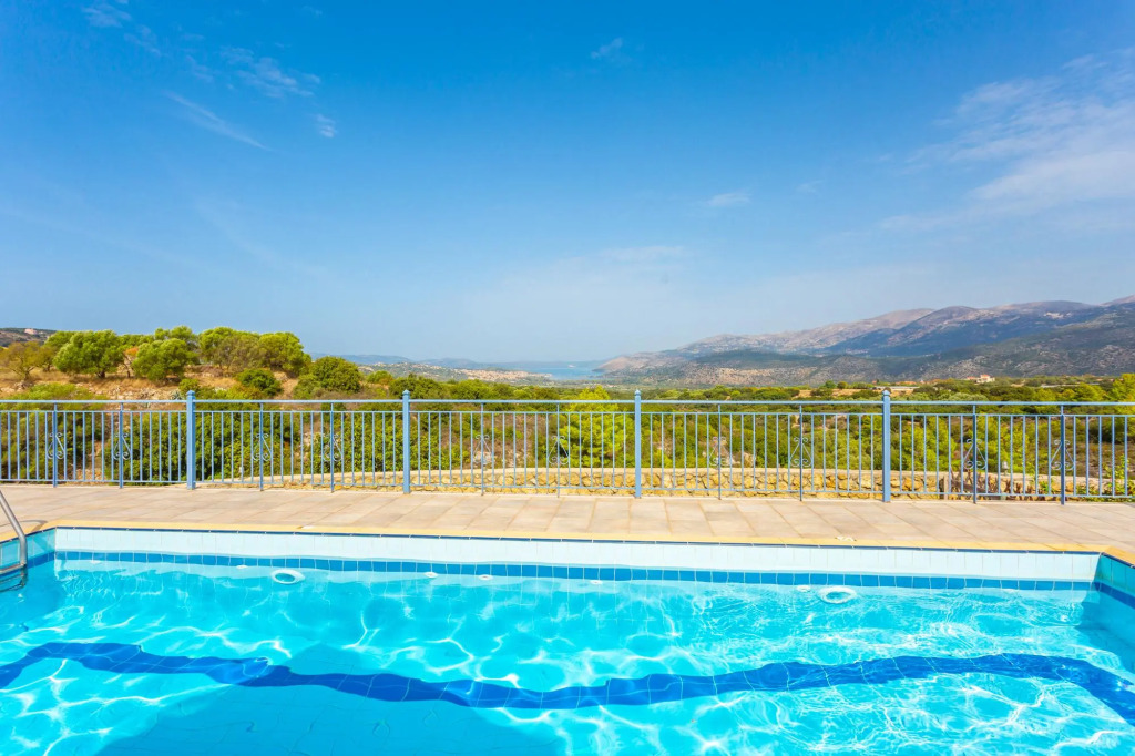 Villa Europe Ena
