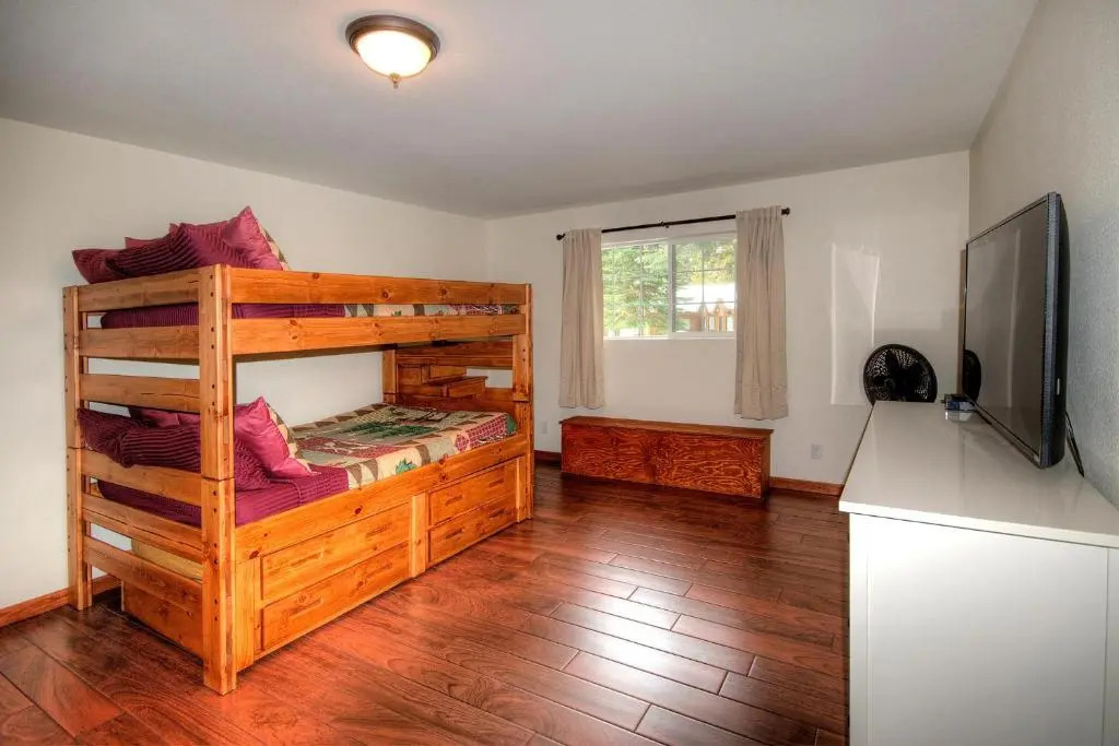 Alder Lodge