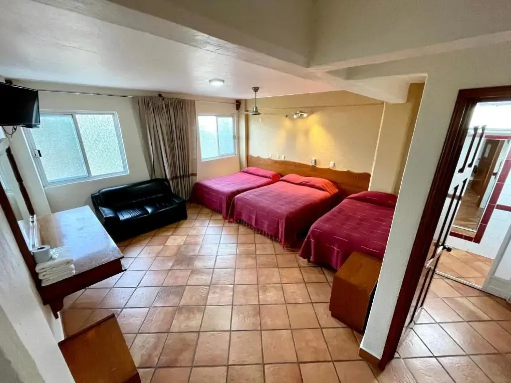 HOTEL BUGAMBILIAS