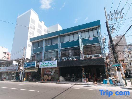 GREN PLACE near Baclaran Airport Road by RedDoorz