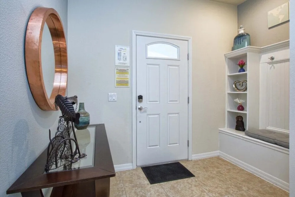 Windsor-5 Bed Townhouse w/splashpool-3804WW