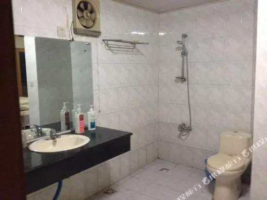 Wenfeng Hostel