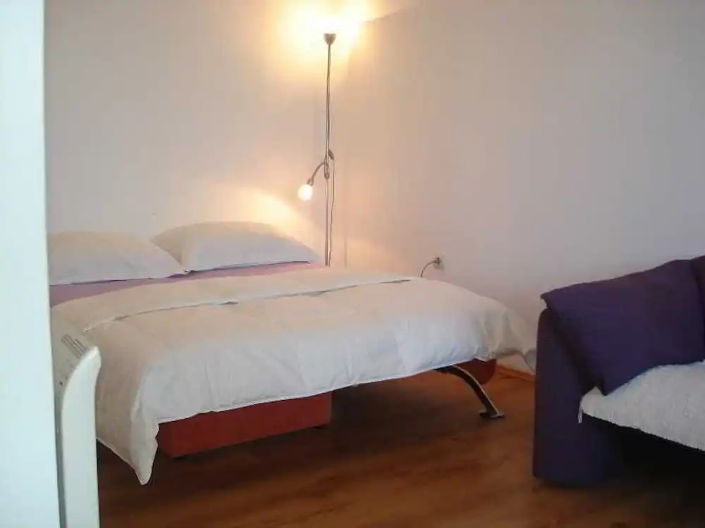 Apartments Lenni