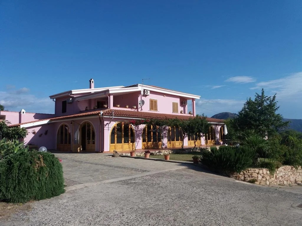 Domus De Janas