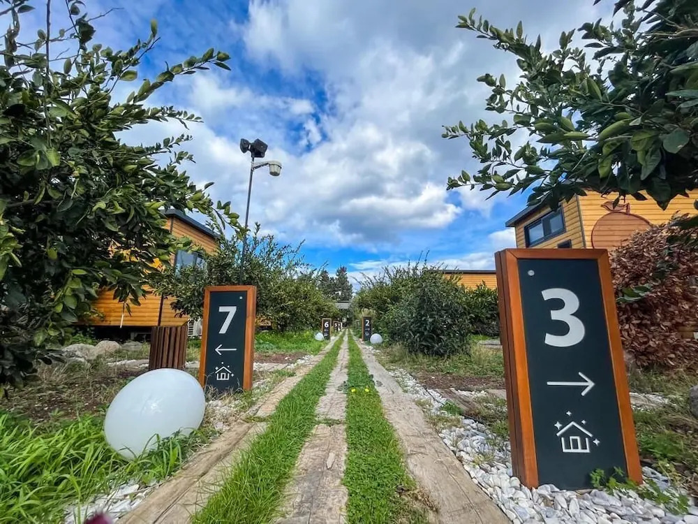 Tiny Town Kuyucak