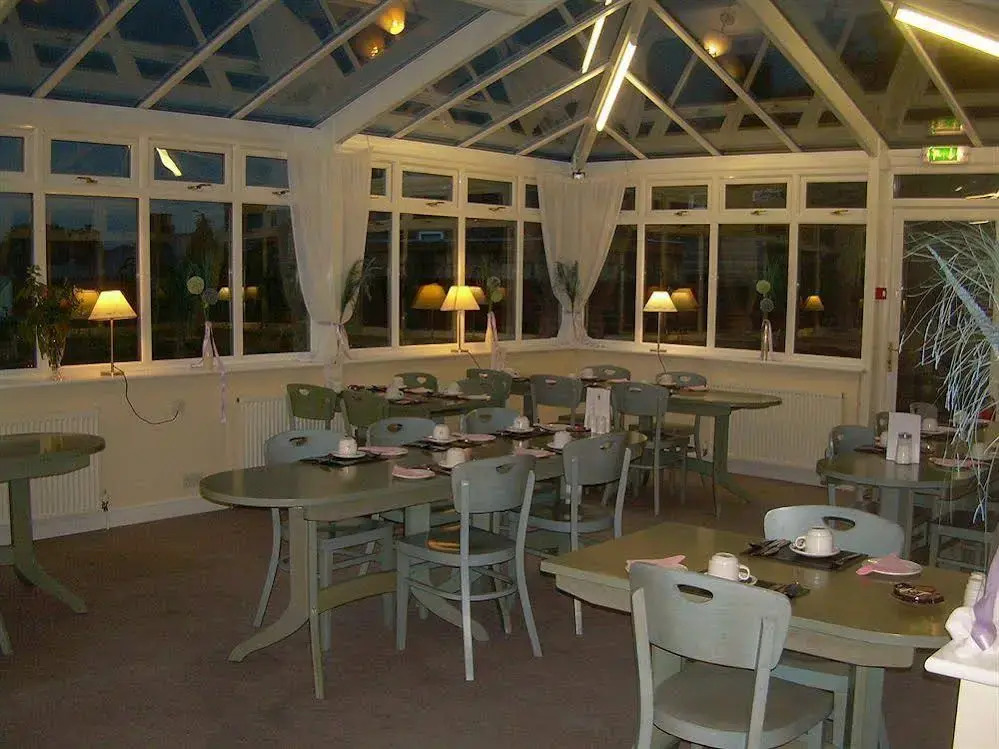 Green Gables Hotel