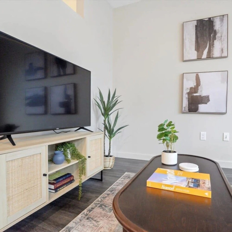 Cozysuites Modern 1BR Lawrenceville