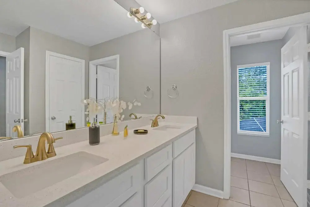 A Disney Themed Home, Just Minutes From CDC Standards! #rwh7728