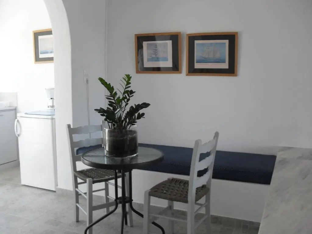 Naoussa Hotel Paros by Booking Kottas