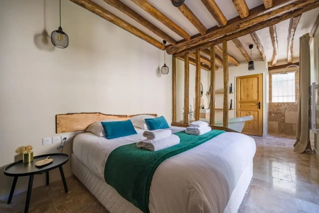 LUXURY Bergerie Corsica, PARIS Orly et disney