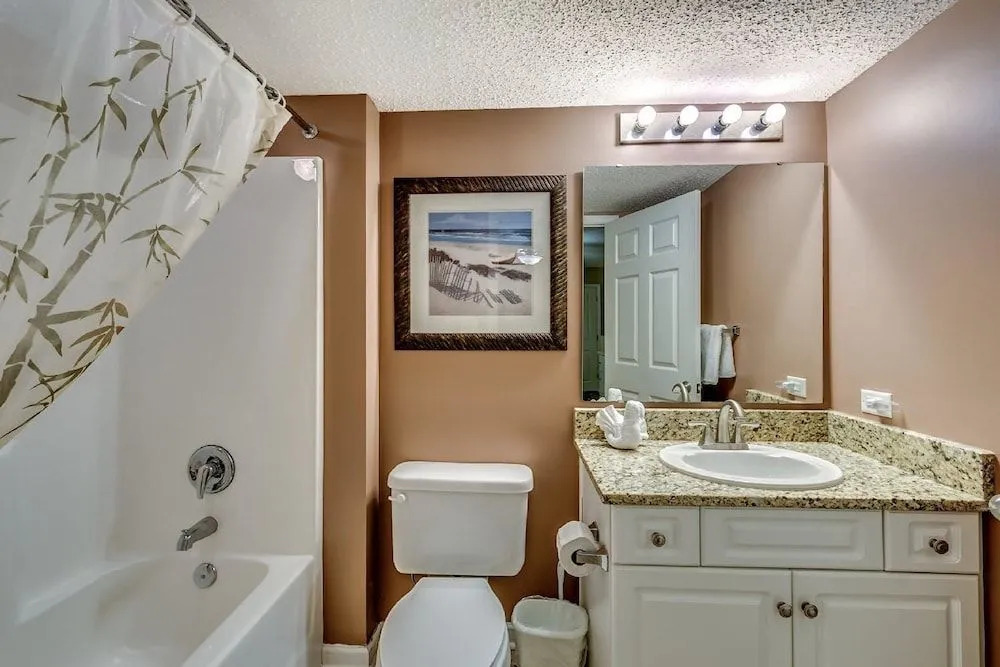 South Shore Villas - 602 by RedAwning