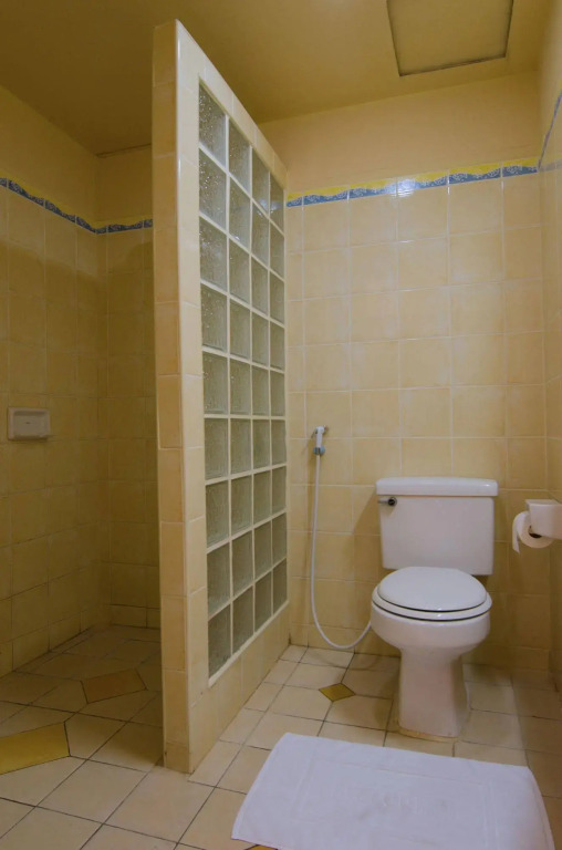 Anda Orange Pier Guesthouse