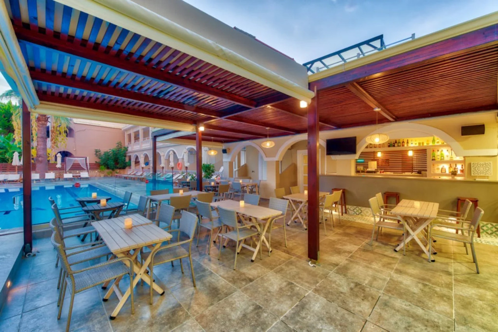 Natalie Hotel