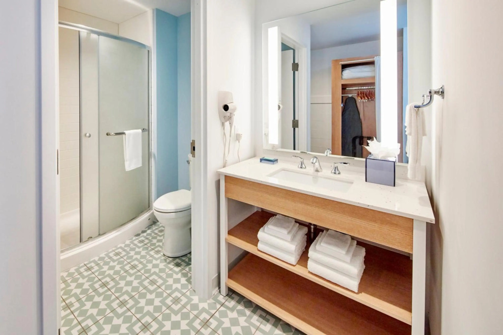 Universal’s Endless Summer Resort - Dockside Inn and Suites