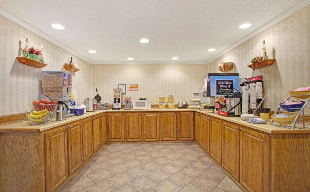 Homegate Inn And Suites