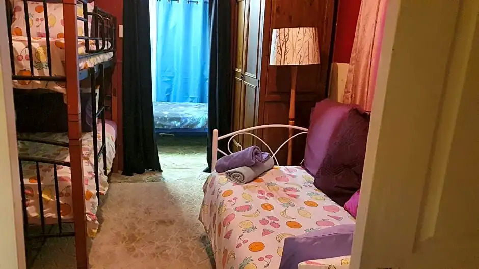 Meyenburg Dorm Room
