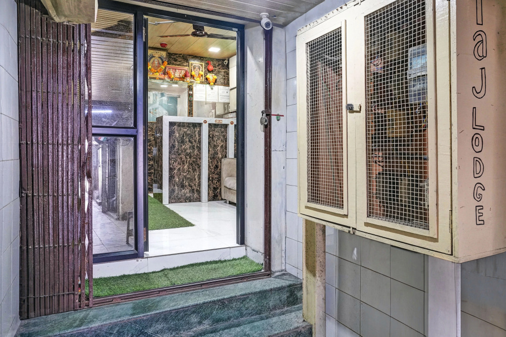Hotel O Taj Lodging and Boarding