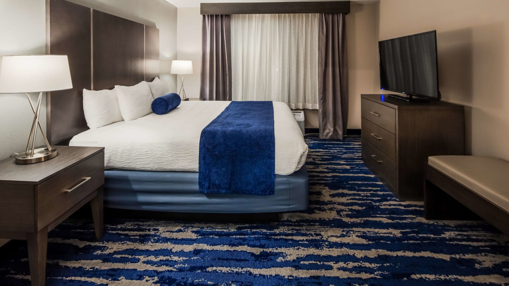 Garner Hotel Longview South by IHG