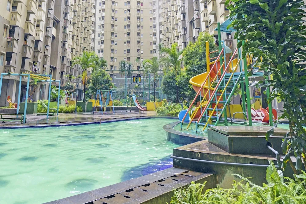 Hotel O Apartemen Gateway Cicadas By Inpro Ii