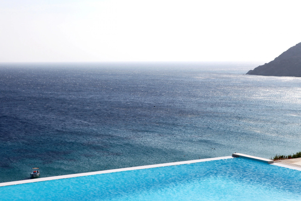 Amazing view Mykonian Villa with 5 bedrooms and pool